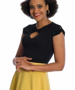 Banned Be Free Jersey Top -ROCKABILLY TOPS Shop 06 30 TP10432BLK 0970 300x