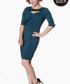 Banned Allure Dress -ROCKABILLY TOPS Shop Allure Dress Banned 8 09db51b7 4045 4015 a1a4 4c037146349f 300x