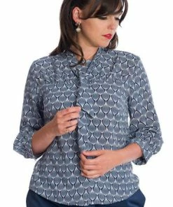 Banned Globe Girl Blouse -ROCKABILLY TOPS Shop Globe Girl Blouse Banned 3 300x