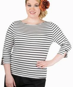 Banned Modern Love Plus Size Top 39 Banned Modern Love Plus Size Top -ROCKABILLY TOPS Shop Modern Love Plus Size Top Banned 14 300x