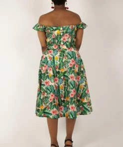 Voodoo Vixen Valentina Floral Tropical Print Cropped Top -ROCKABILLY TOPS Shop Valentina Floral Tropical Print Cropped Top Voodoo Vixen 4 300x