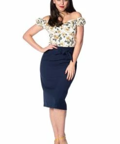 Banned Beach Babe Top -ROCKABILLY TOPS Shop beach babe top banned 4 300x