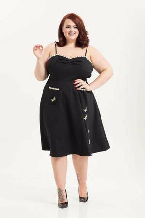 Voodoo Vixen Bee Black Flared Dress Plus Size 5 Voodoo Vixen Bee Black Flared Dress Plus Size - Image 3