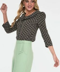 Voodoo Vixen Bettie Black Art Deco Print Inspired Blouse 10 Voodoo Vixen Bettie Black Art Deco Print Inspired Blouse -ROCKABILLY TOPS Shop bettie black art deco print inspired blouse tpa 2263 04.949 300x