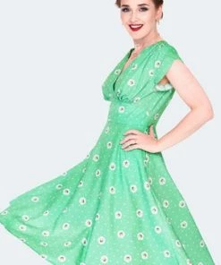 Voodoo Vixen Daisy Polka Dot Flare Dress 9 Voodoo Vixen Daisy Polka Dot Flare Dress -ROCKABILLY TOPS Shop daisy polka dot dra 9518 03.1484 300x