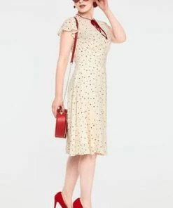 Voodoo Vixen Candace Heart Print Flared Dress 10 Voodoo Vixen Candace Heart Print Flared Dress -ROCKABILLY TOPS Shop dra 9235 bi 03 300x