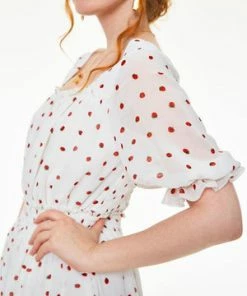 Voodoo Vixen Rosita Strawberry Print Sleeved Dress 11 Voodoo Vixen Rosita Strawberry Print Sleeved Dress -ROCKABILLY TOPS Shop dra 9319 bi 03 300x