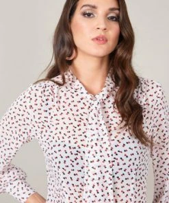 Voodoo Vixen Hope Inseparable Love Hearts Blouse 10 Voodoo Vixen Hope Inseparable Love Hearts Blouse -ROCKABILLY TOPS Shop hope inseparable love hearts blouse voodoo vixen 3 300x