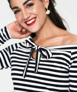 Voodoo Vixen Houdini Black And White Striped Cosy Boatneck Top 11 Voodoo Vixen Houdini Black And White Striped Cosy Boatneck Top -ROCKABILLY TOPS Shop houdini black and white striped cosy boatneck top tpa 2265 03.951 300x