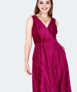 Voodoo Vixen Irene Velvet Midi Dress