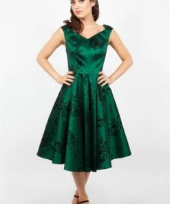 Voodoo Vixen Lily Green Taffeta Flared Dress 12 Voodoo Vixen Lily Green Taffeta Flared Dress -ROCKABILLY TOPS Shop lily green taffeta flared dress voodoo vixen 4 300x