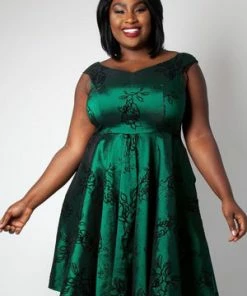 Voodoo Vixen Lily Green Taffeta Flared Dress 13 Voodoo Vixen Lily Green Taffeta Flared Dress -ROCKABILLY TOPS Shop lily green taffeta flared dress voodoo vixen 5 300x