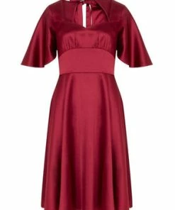 Voodoo Vixen Lisa Cape Dress 9 Voodoo Vixen Lisa Cape Dress -ROCKABILLY TOPS Shop lisa cape dress voodoo vixen 3 300x