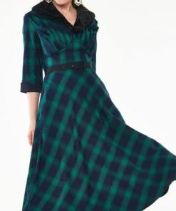 Voodoo Vixen Lola Tartan Dress - Removable Fur Collar -ROCKABILLY TOPS Shop lola tartan dress removable fur collar voodoo vixen 3 300x