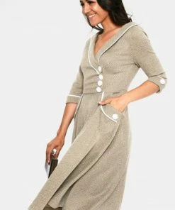 Voodoo Vixen Marica 1950s Olive Herringbone Wide Collar Dress -ROCKABILLY TOPS Shop marica 1950s olive herringbone wide collar dress dra 9401 02.1036 300x