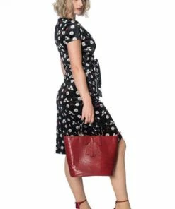 Banned Midnight Floral Dress -ROCKABILLY TOPS Shop midnight floral dress banned 5 300x