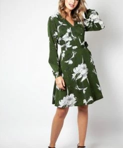 Voodoo Vixen Molly Floral Wrap Dress 11 Voodoo Vixen Molly Floral Wrap Dress -ROCKABILLY TOPS Shop molly floral wrap dress voodoo vixen 5 300x