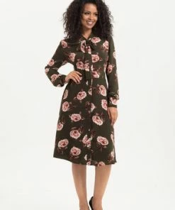 Voodoo Vixen Nora Floral 40s Style Tea Dress 11 Voodoo Vixen Nora Floral 40s Style Tea Dress -ROCKABILLY TOPS Shop nora floral 40s style tea dress voodoo vixen 3 300x