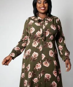 Voodoo Vixen Nora Floral 40s Style Tea Dress 13 Voodoo Vixen Nora Floral 40s Style Tea Dress -ROCKABILLY TOPS Shop nora floral 40s style tea dress voodoo vixen 5 300x