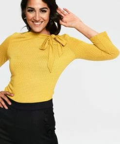 Voodoo Vixen Posie Polka Dot Neck Tie -ROCKABILLY TOPS Shop tpa 2252 bi 01 300x