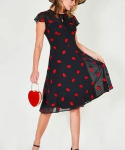 Voodoo Vixen Valerie Kiss Tea Dress -ROCKABILLY TOPS Shop valerie kiss tea dress voodoo vixen 4 300x