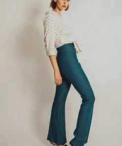 Voodoo Vixen Wilhelmenia Front Tie Anchor Cropped Top -ROCKABILLY TOPS Shop wilhelmenia front tie anchor cropped top voodoo vixen 3 300x